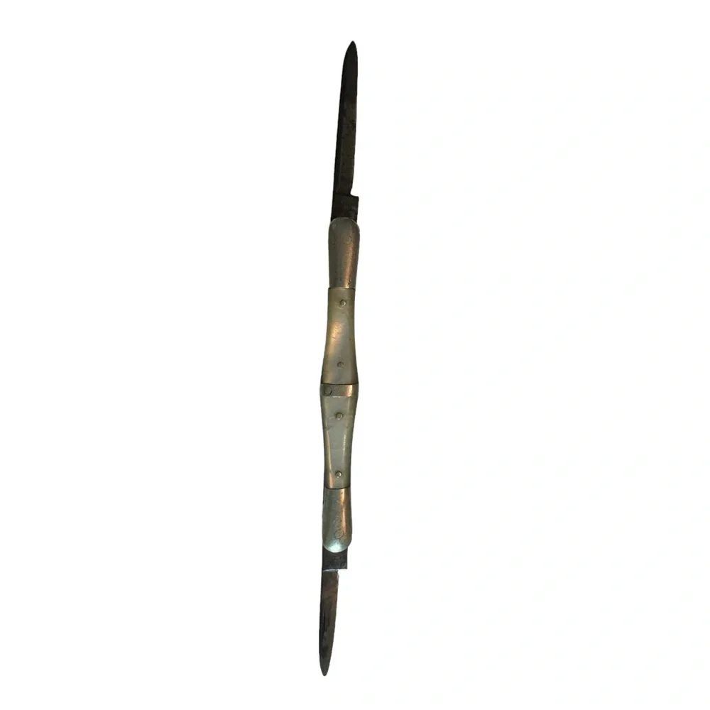 M.B.C CO Mini Mnife Mother of Pearl Vintage
